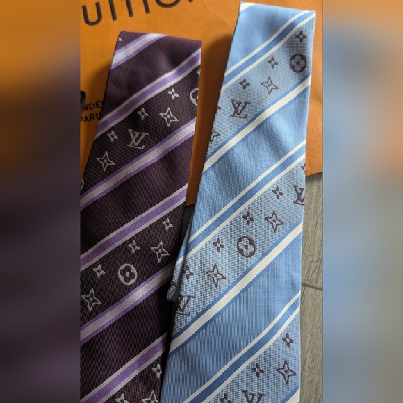 LOUIS VUITTON Combo Tie Lot 🩵💜💚 - Picture 2 of 8